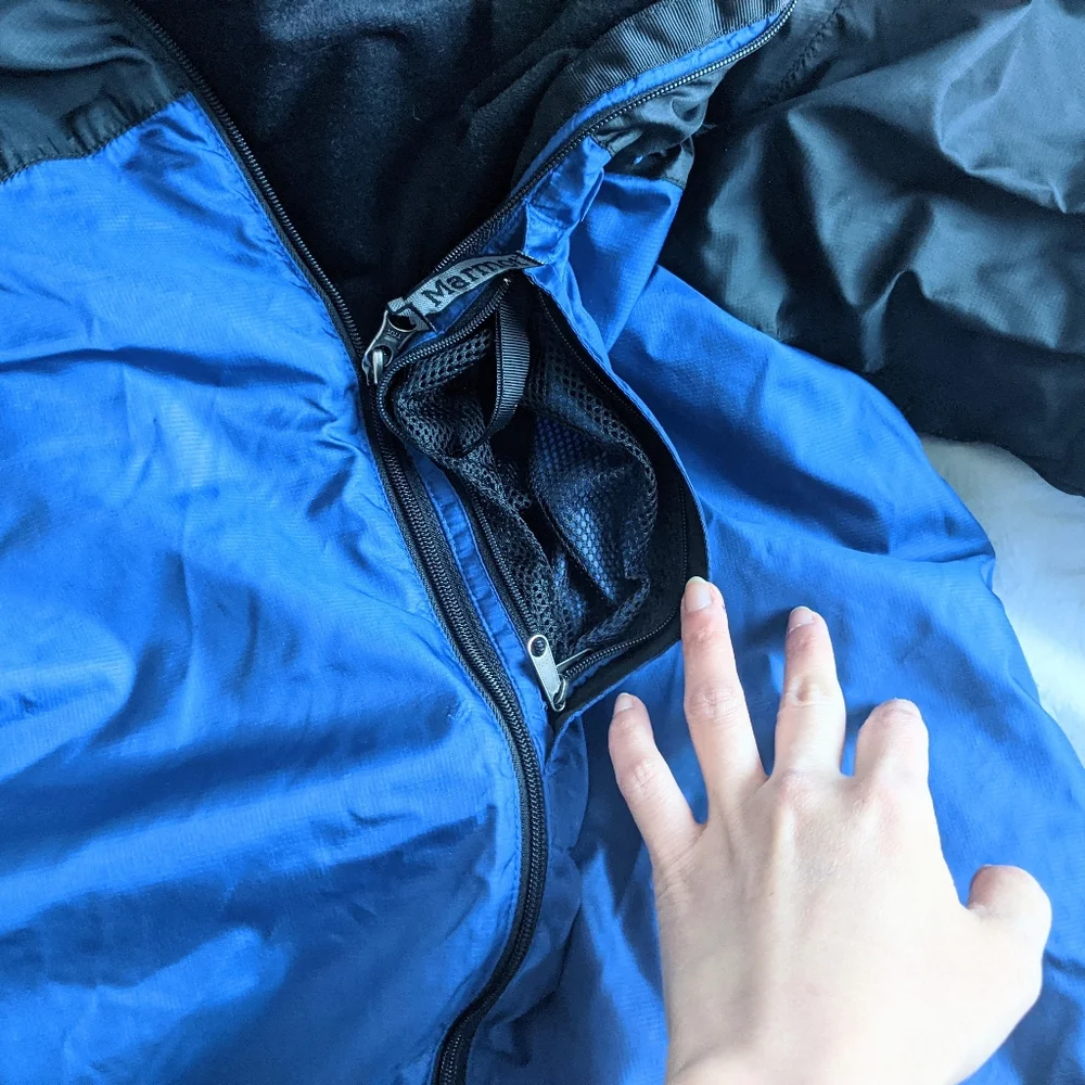 Marmot boys wind breaker jacket size S
